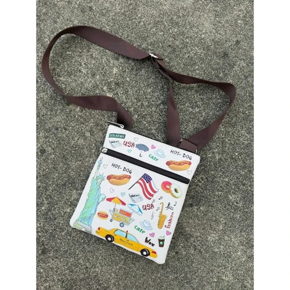 Design USA Souvenir New York City NYC Print Kids Crossbody Bag White Brown‎